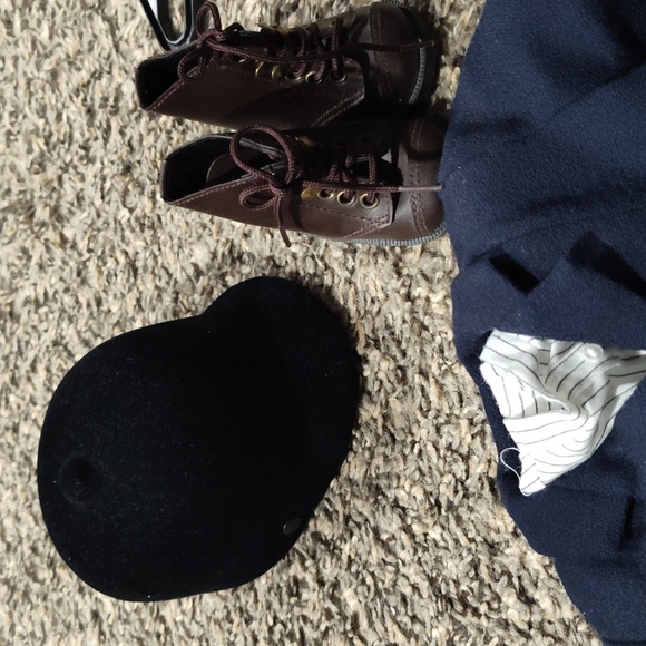 American girl horse riding outfit - Picture 2 of 3